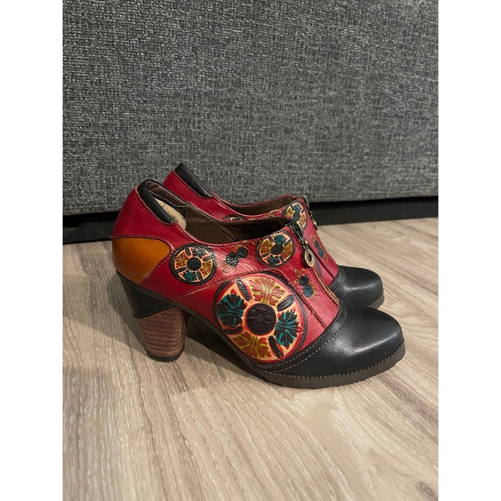 L'artiste Genuine Leather Artsy Bootie Heels Red Whimseygoth Boho Fall